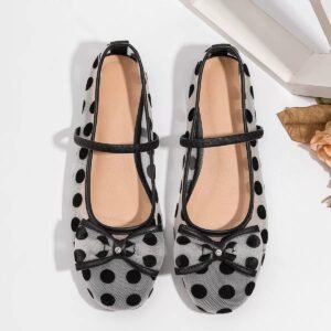 Women’s Mary Jane flats
