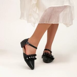 Women’s Flat Sandals