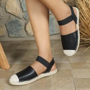 Women’s Flat Sandals
