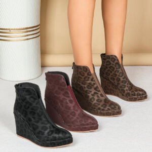 Women's wedge heel ankle boots with side zipper