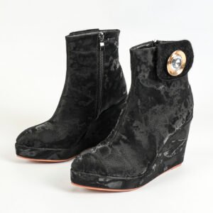 Women's wedge heel ankle boots with side zipper