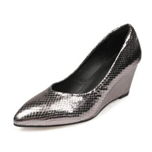 Women's slip on wedge heel pumps